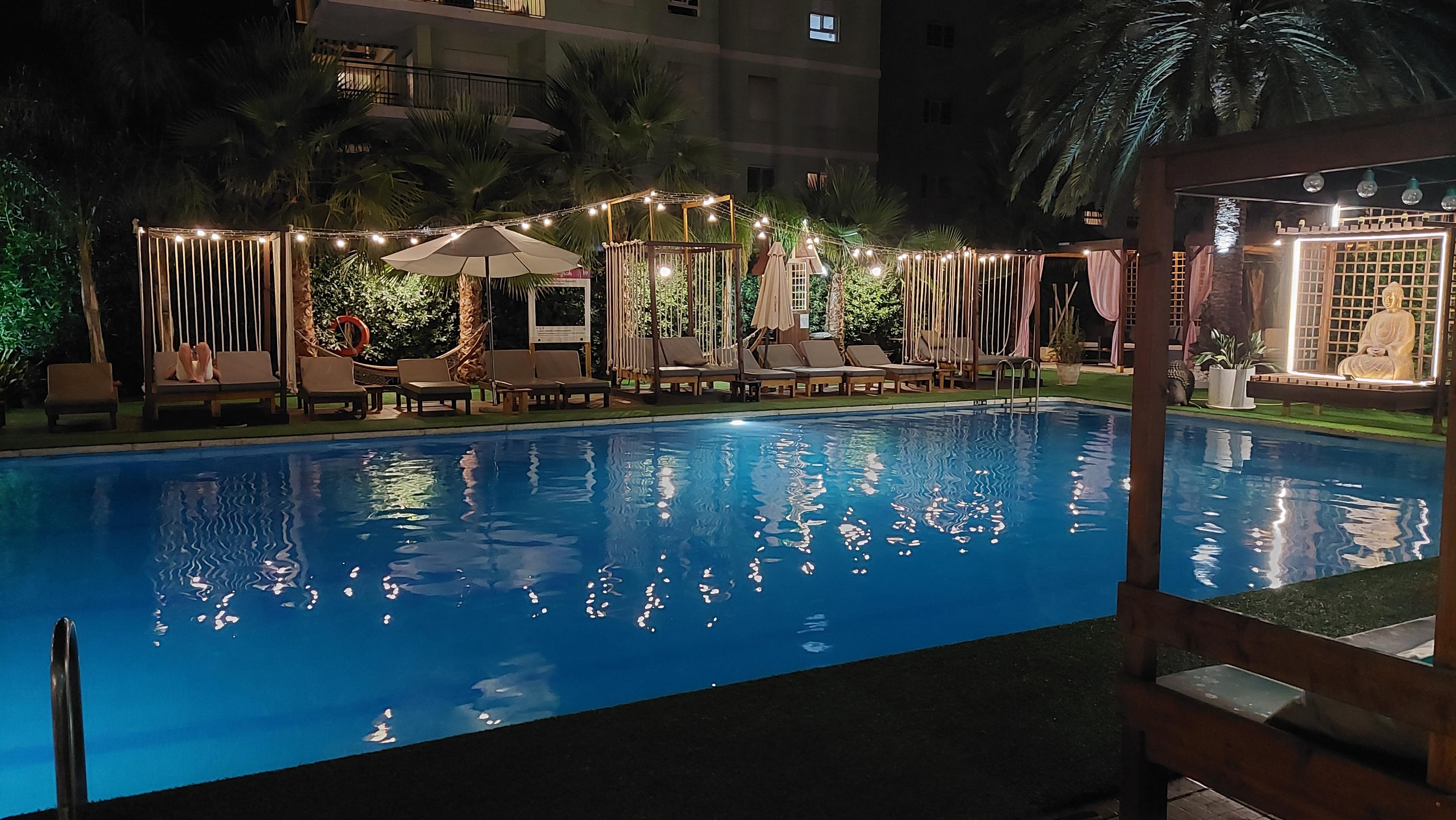 Piscina Noche